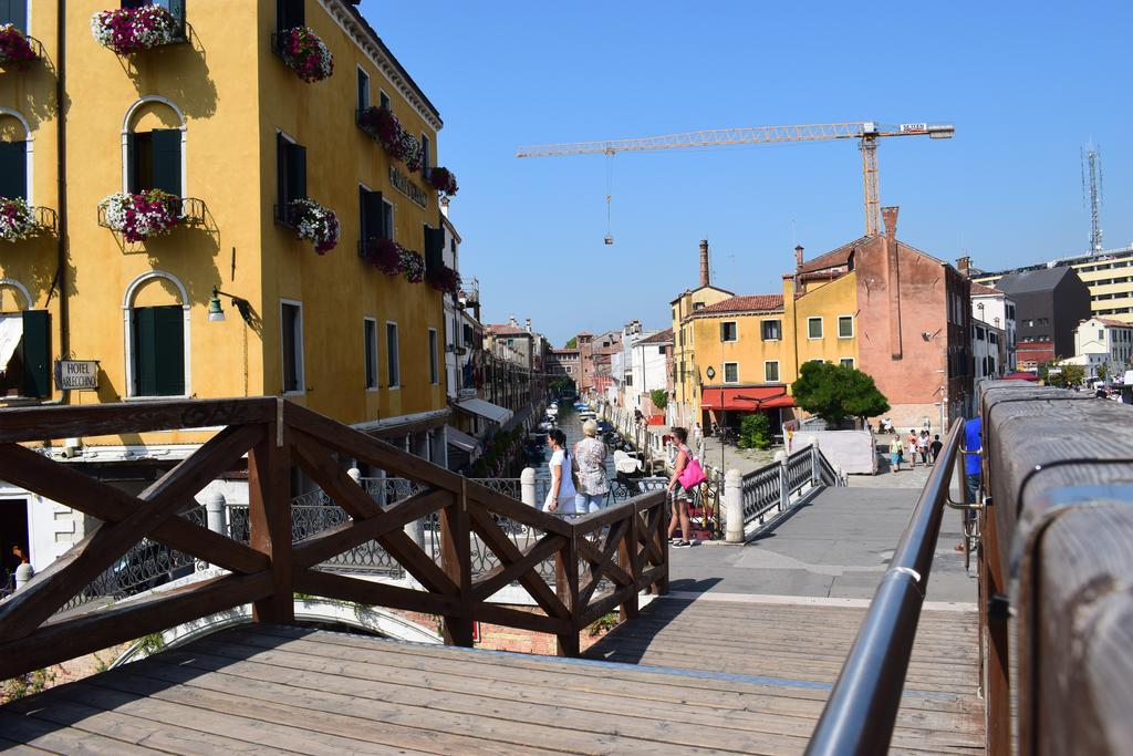 Il Veliero Romantico Venetië Buitenkant foto